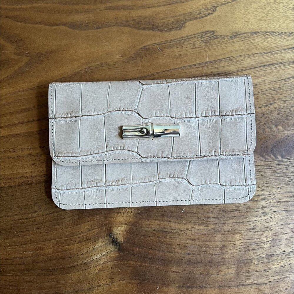 Longchamp Le Roseau Beige Croc-Embossed Leather Wallet Gold-tone Bamboo Front